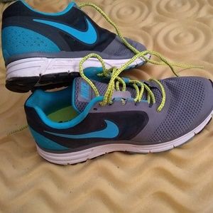 Light weight, memory foam insoles, gently worn